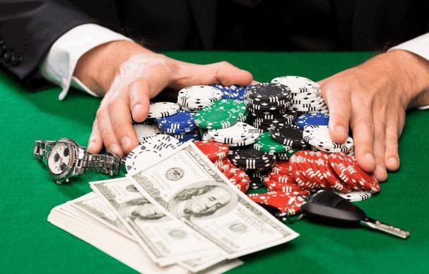8mbets live casino section with consistent yellow and blue design